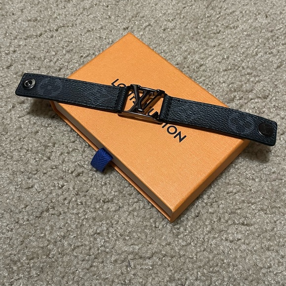 Authentic*l Louis Vuitton HOCKENHEIM BRACELET - Picture 5 of 6